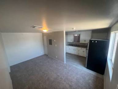 Main picture of 308 W Irvington Rd