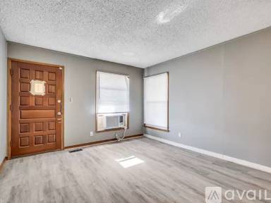 Main picture of 4757 SE 25th St