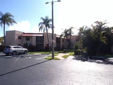 Main picture of 2013 NE Collins Cir