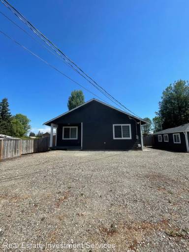 Main picture of 10307 22nd Ave E
