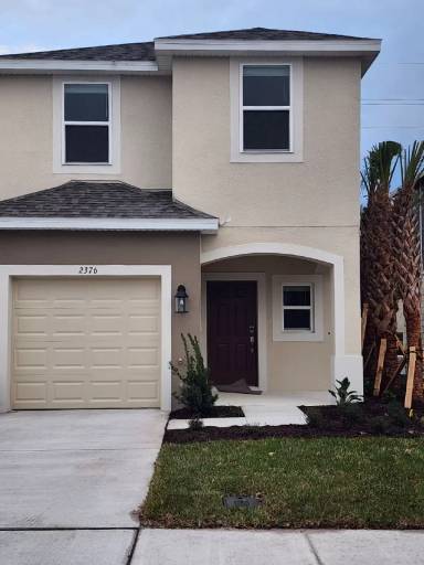 Main picture of 2376 Paravane Way