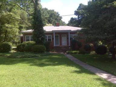 Main picture of 2915 - 2919 Wade Ave