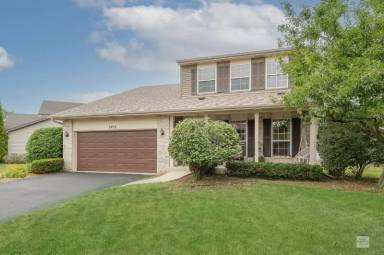 Main picture of 2455 Fox Dr