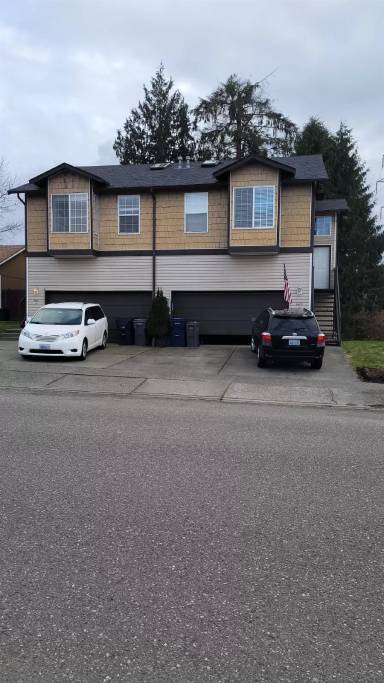 Main picture of 8822 1st St SE