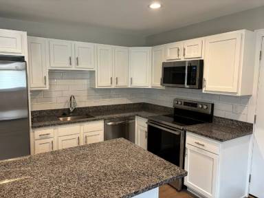 Main picture of 4977 W 16th St