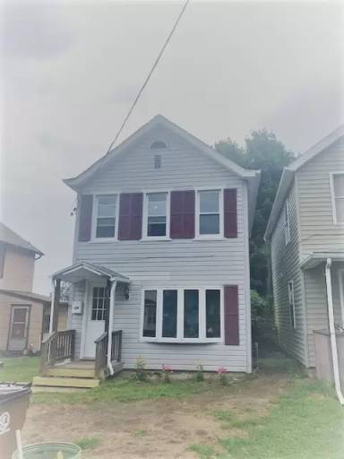 Main picture of 63 Gage St