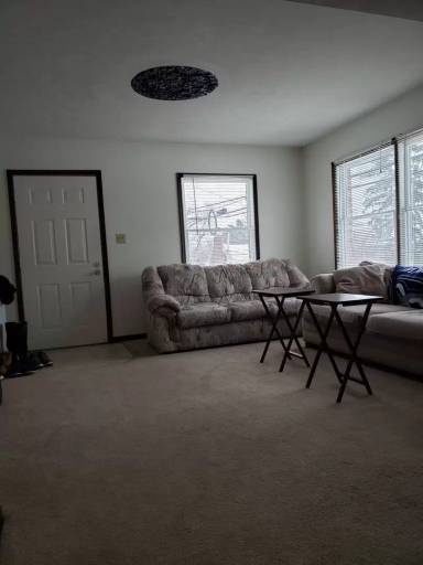 Main picture of 512 S Fraser St