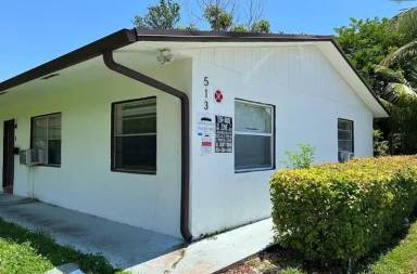 Main picture of 513 SW 2nd Ct