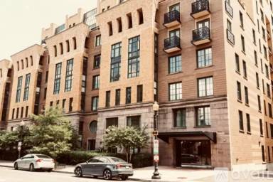 Main picture of Whitman Condominium