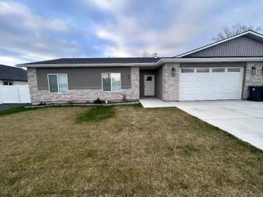 Main picture of 108 Centennial Ct