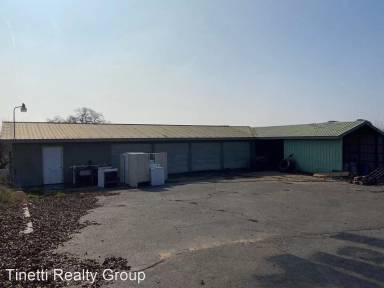 Main picture of 10986 Livingston Cressey Rd
