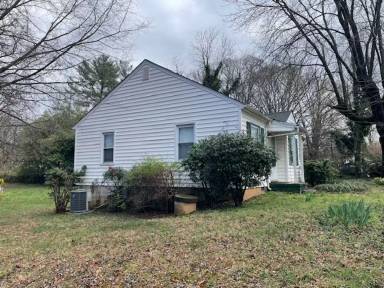 Main picture of 3811 Fritz St