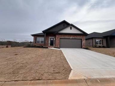 Main picture of 54 Woodcross Dr