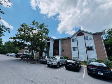 Main picture of 403 Berryfield Ln