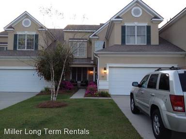 Main picture of 82 Persimmon Cir