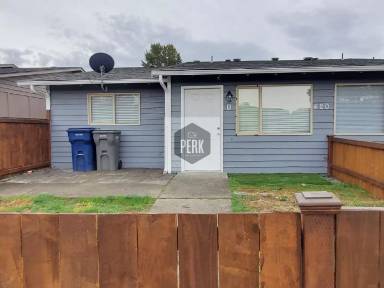 Main picture of 420 23rd St SE