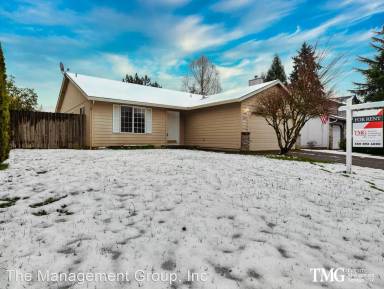 Main picture of 9213 NE 131st Ave