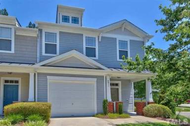 Main picture of 4811 Landover Pine Pl