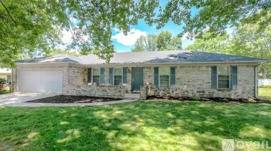 Main picture of 534 Regent Ct