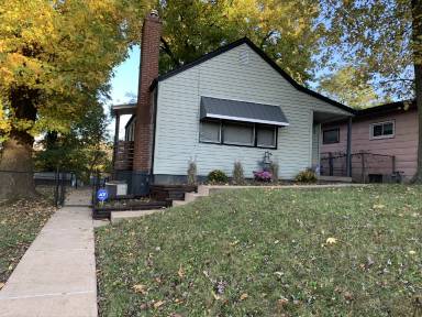 Main picture of 804 Marion Pl