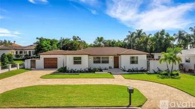 Main picture of 4211 Overlook Dr NE