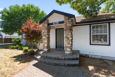 Main picture of 4135 W Cherry Ln