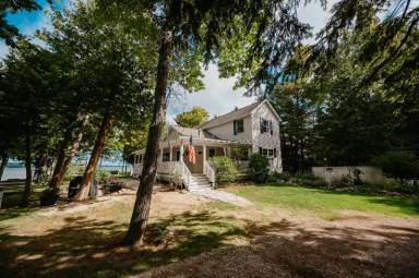 Main picture of 6801 E Birch Point Rd