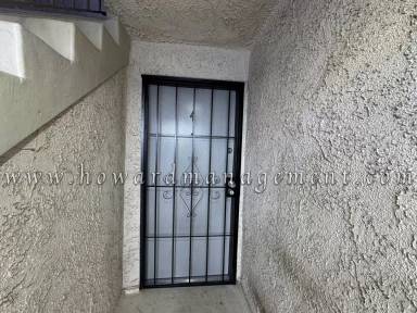 Main picture of 9400 National Blvd