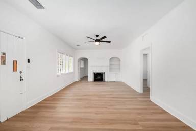 Main picture of 1226 NW 4th Ave