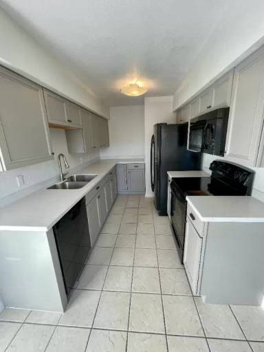 Main picture of 7395 E Eastman Ave