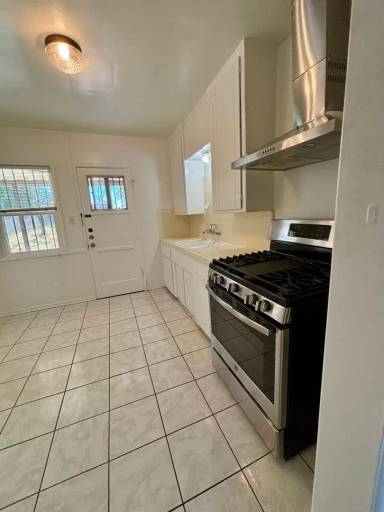 Main picture of 13174 Brand Blvd