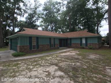 Main picture of 120 Runaway Point Rd