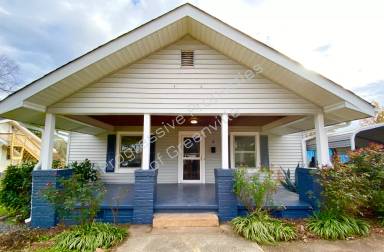 Main picture of 4 Perry Rd