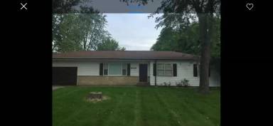 Main picture of 3719 South Dr