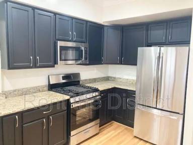 Main picture of 513 Florida Ave NE