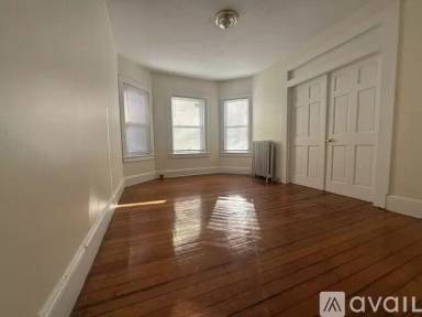 Main picture of 27 Forest St