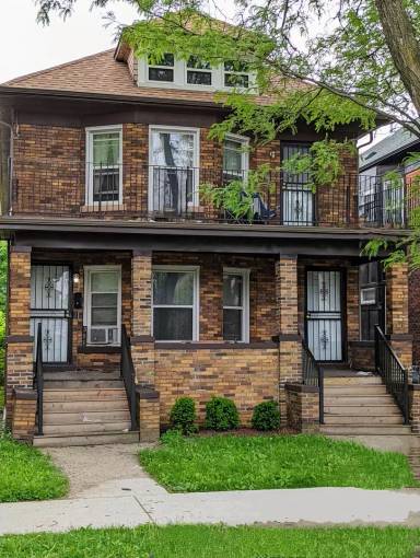 Main picture of 885 Blaine St