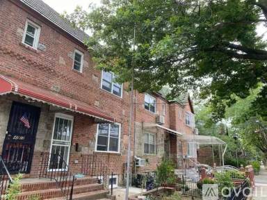 Main picture of 4717 67th St