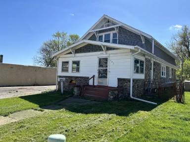 Main picture of 525 Capital Ave SW