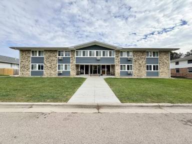 Main picture of 821 George Ave