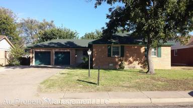 Main picture of 3321 Lometa Dr