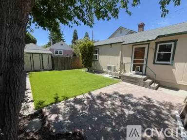 Main picture of 1028 Watt St