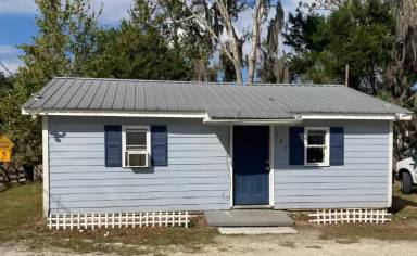 Main picture of 279 NE Ark Pl