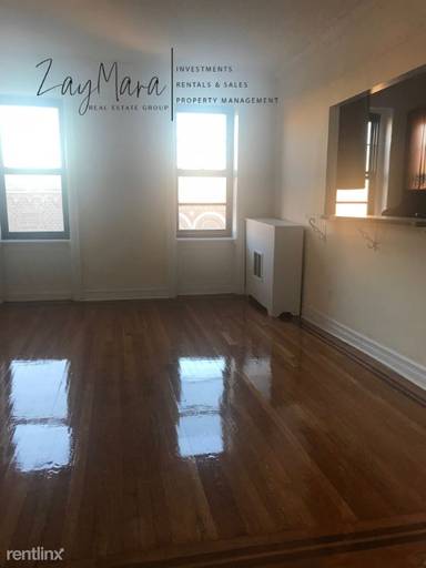Main picture of 1713 Beverley Rd