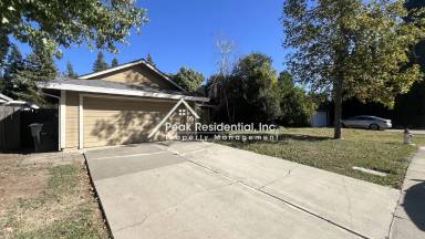 Main picture of 30 Topam Ct
