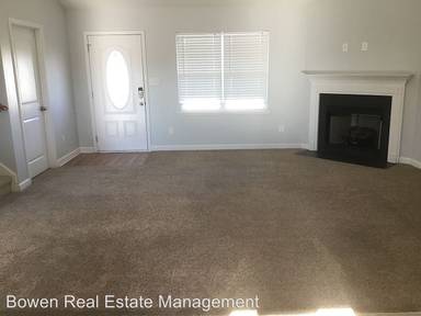 Main picture of 202 Lockwood Ct