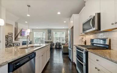 Main picture of 12604 Layhill Rd