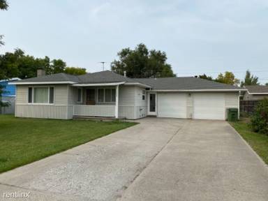 Main picture of 1433 Janie St