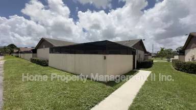 Main picture of 4765 Sunny Palm Cir