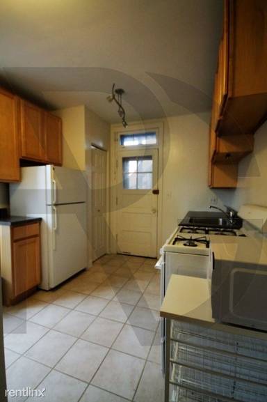 Main picture of 1249-55 W Henderson St & 3323-25 N Lakewood Ave